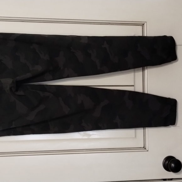 90 Degrees by Reflex joggers Black Green Camo Joggers Pockets Small - Picture 6 of 11